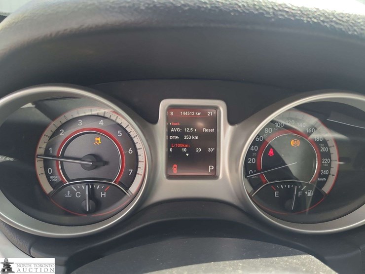 2014-dodge-journey-image-9