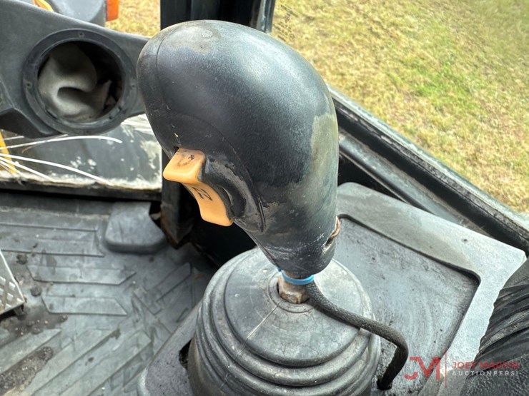 caterpillar-924g-image-23