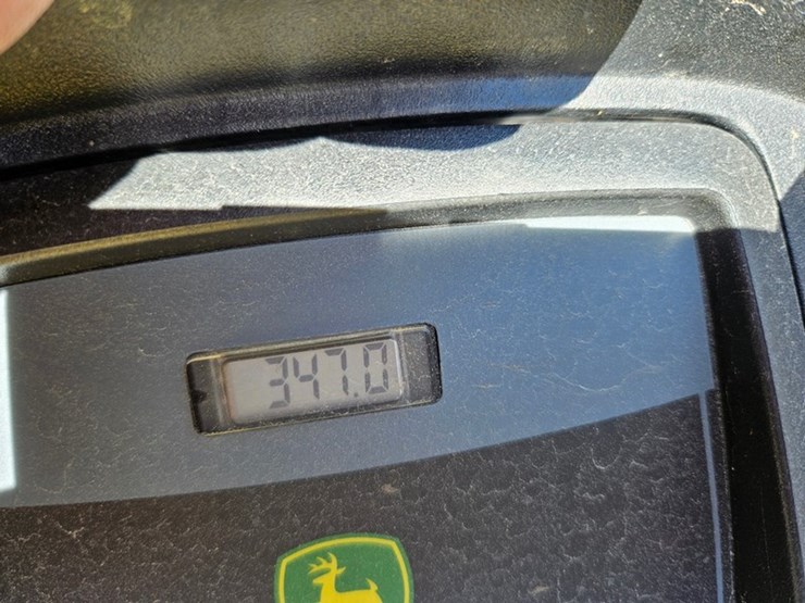 john-deere-x300-image-26