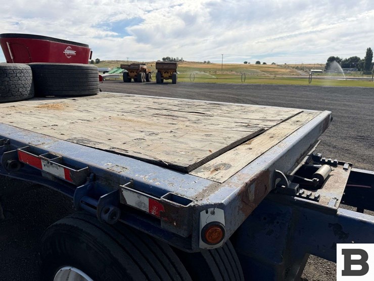1974-utility-flatbed-image-7