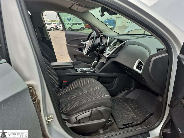 2014-chevrolet-equinox-image-29