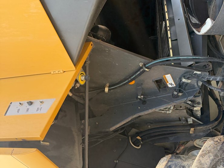 lexion-575r-image-69