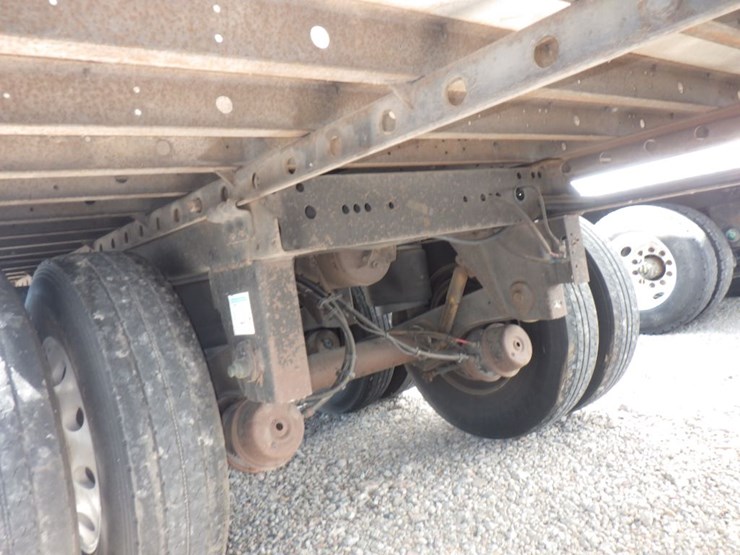 2005-utility-3000r-image-10