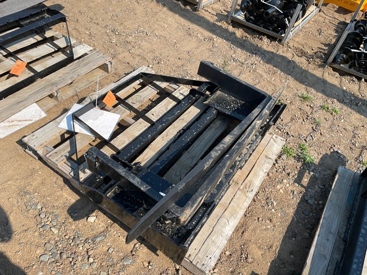 #18367-•-unused-2026-mower-king-skid-steer-forks-(princeton,-mn)-image-3
