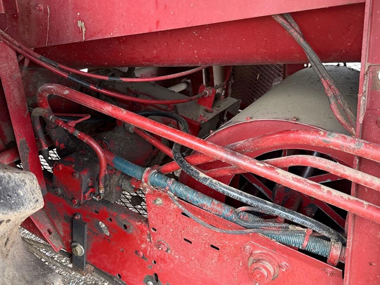 case-ih-1640-image-17