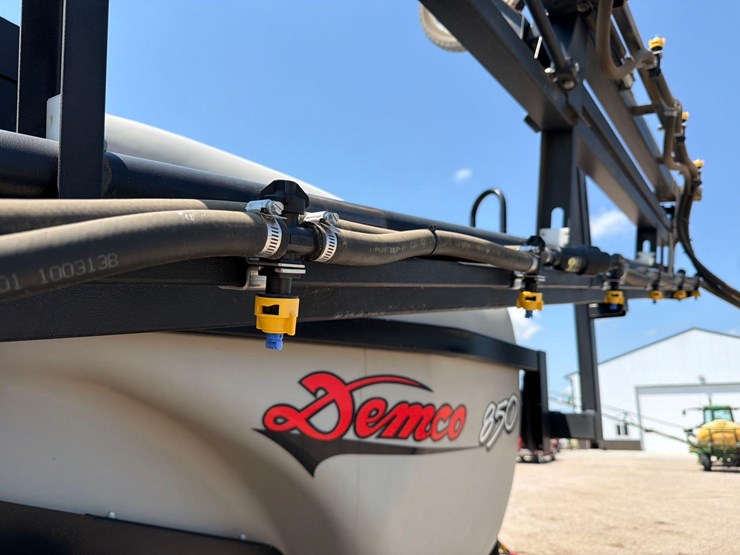 demco-850-image-20