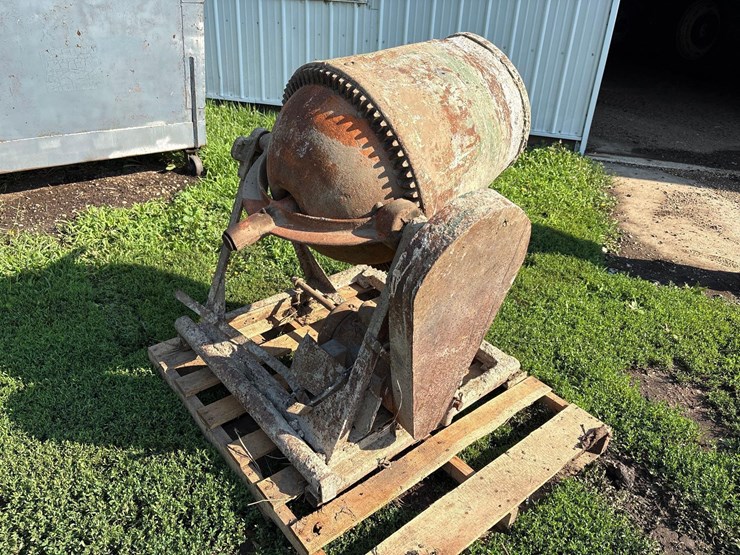 electric-cement-mixer-image-3