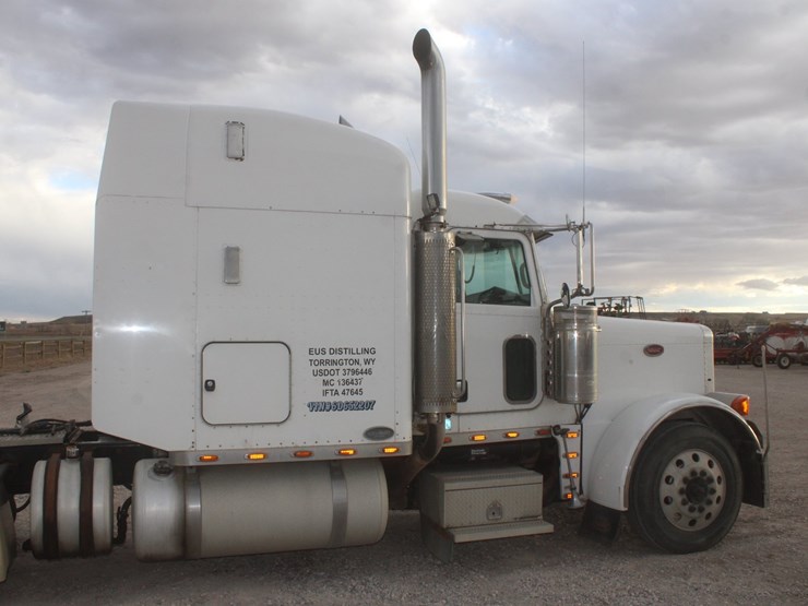 2006-peterbilt-379x-image-28