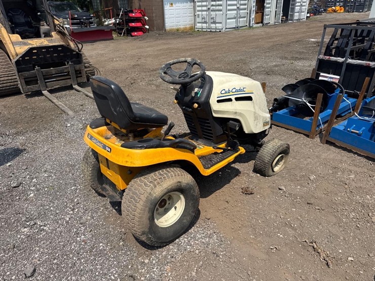 cub-cadet-lt1042-image-3