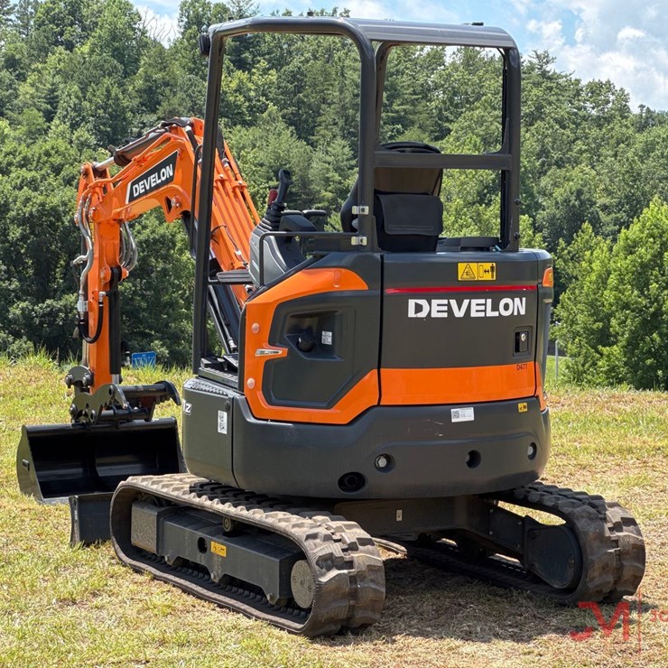 UNUSED 2024 DEVELON DX 27Z MINI EXCAVATOR