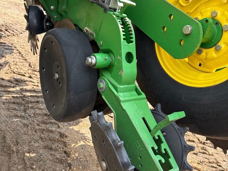 2006-john-deere-1770nt-image-10