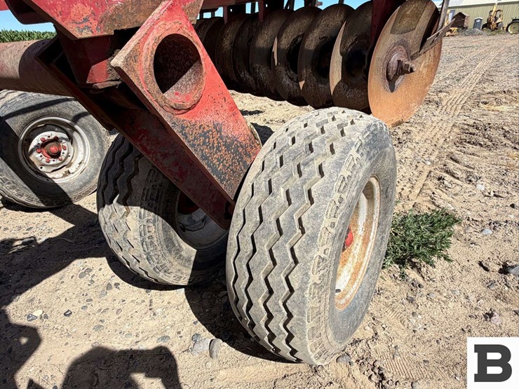 case-ih-770-image-30