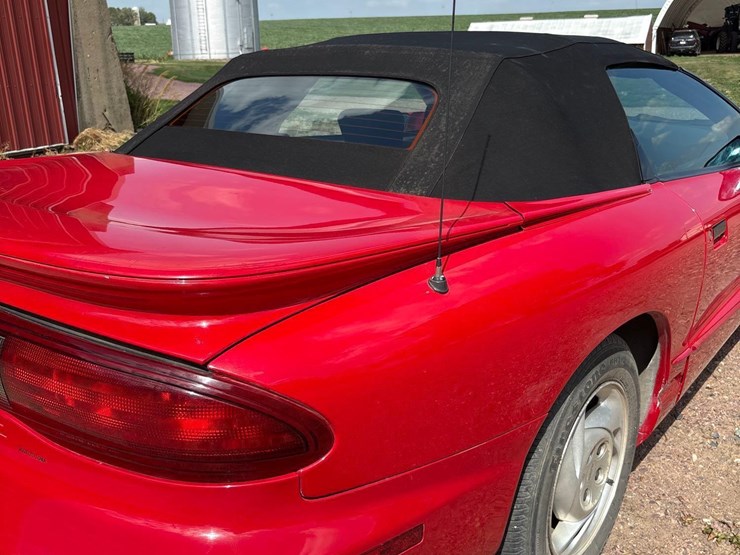 1995-pontiac-firebird-convertible-soft-top-image-14