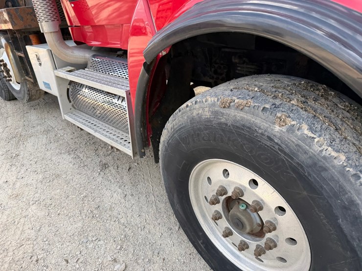 #1510-•-sterling-quad-axle-rolloff-truck-image-24