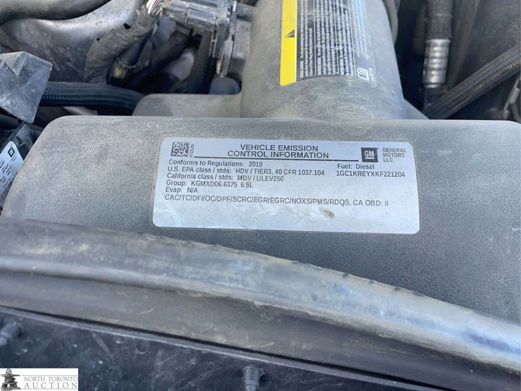 2019-chevrolet-silverado-2500hd-image-17