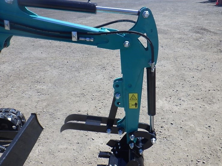 2026-cfg-kt13r-hydraulic-excavator-image-12