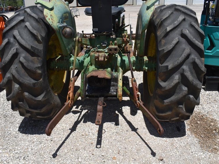 john-deere-1530-image-8