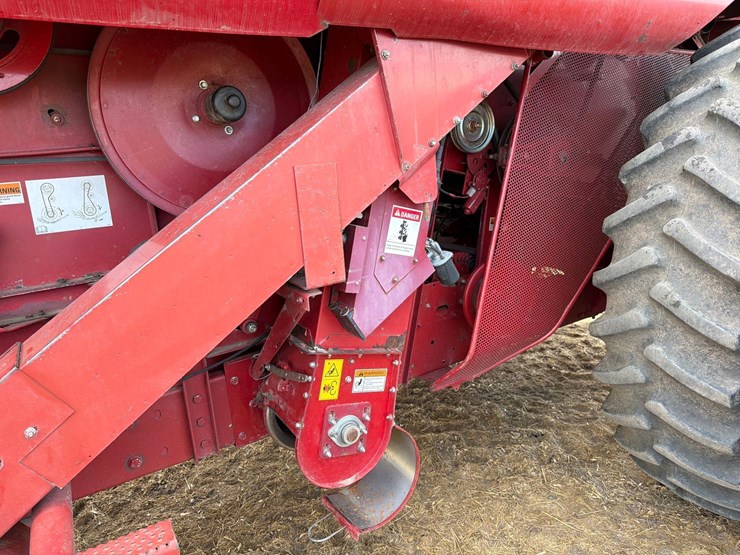 case-ih-2388-image-32