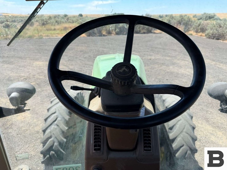 2007-john-deere-8330-image-63