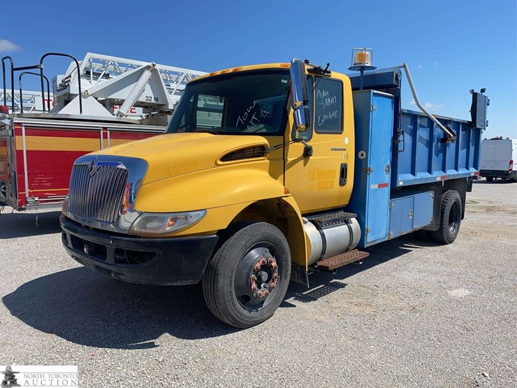 2010-international-durastar-4300-image-1