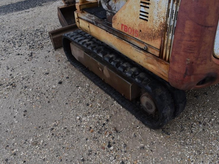 takeuchi-tb025-image-5