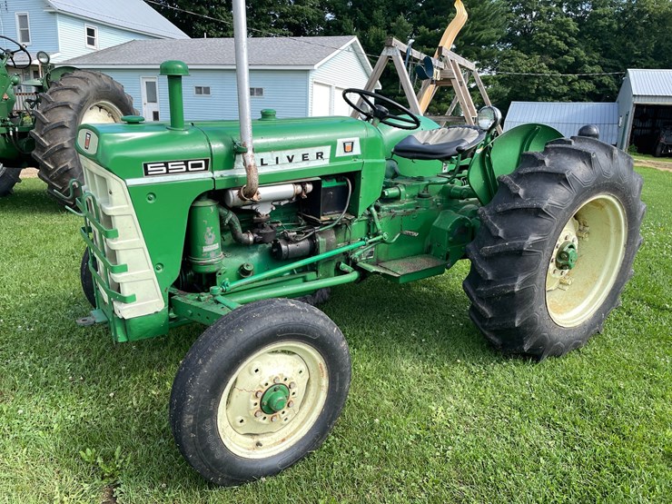 oliver-550-image-2