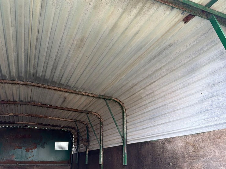 badger-18ft-front-unload-silage-wagon-image-33