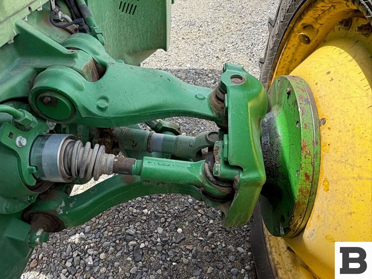 2014-john-deere-8345r-image-45