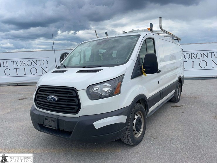 2018-ford-transit-image-1
