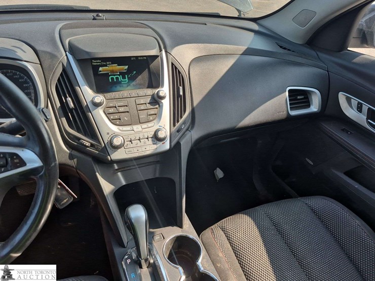 2013-chevrolet-equinox-image-13
