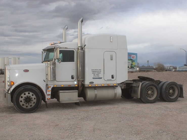 2006-peterbilt-379x-image-13