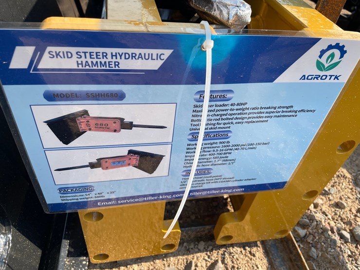 #18332-•-unused-2026-agt-skid-steer-breaker-attachment-(princeton,-mn)-image-6