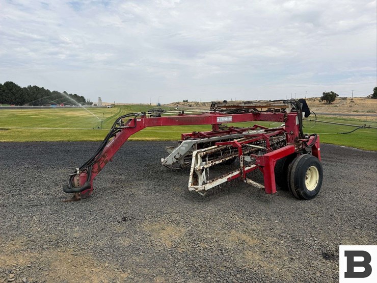 twinstar-hay-rake..-image-1