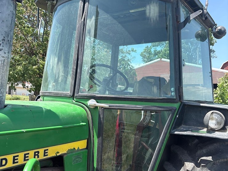 john-deere-4030-image-10