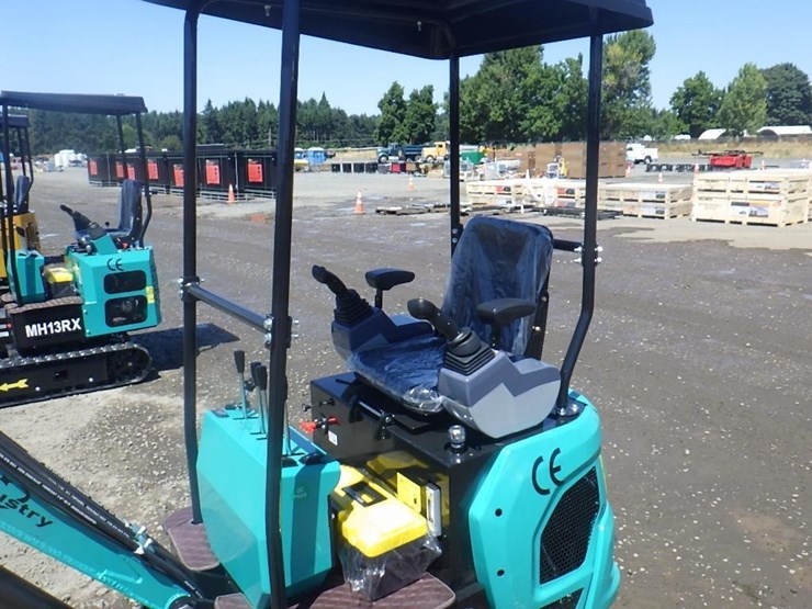 2026-cfg-kt13r-hydraulic-excavator-image-19