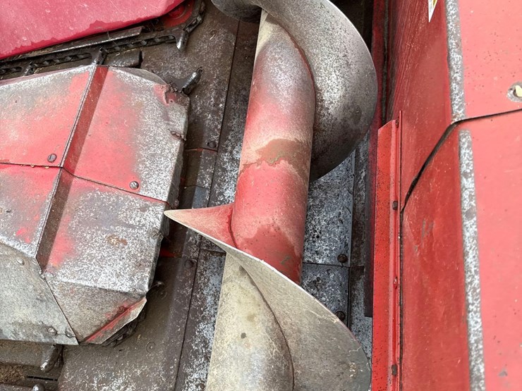 case-ih-844-image-15