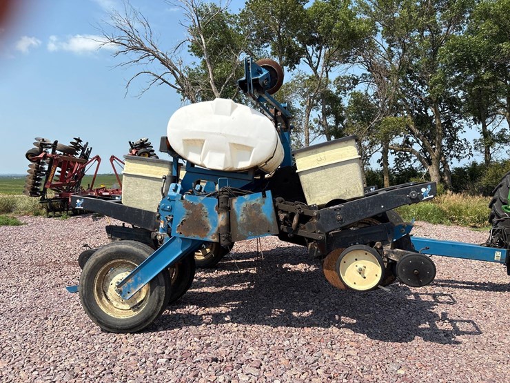 kinze-2210-image-2