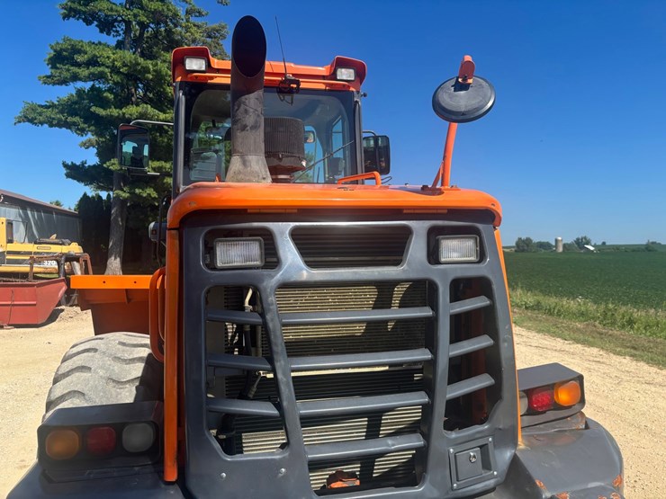 2013-doosan-dl250tc-image-17