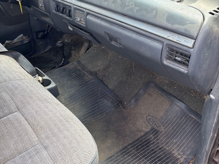 1992-ford-f150-image-54