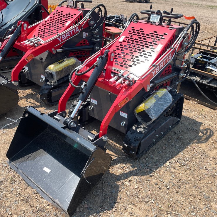 #18387 • Unused 2026 AGT Skid Steer Loader (Princeton, MN)