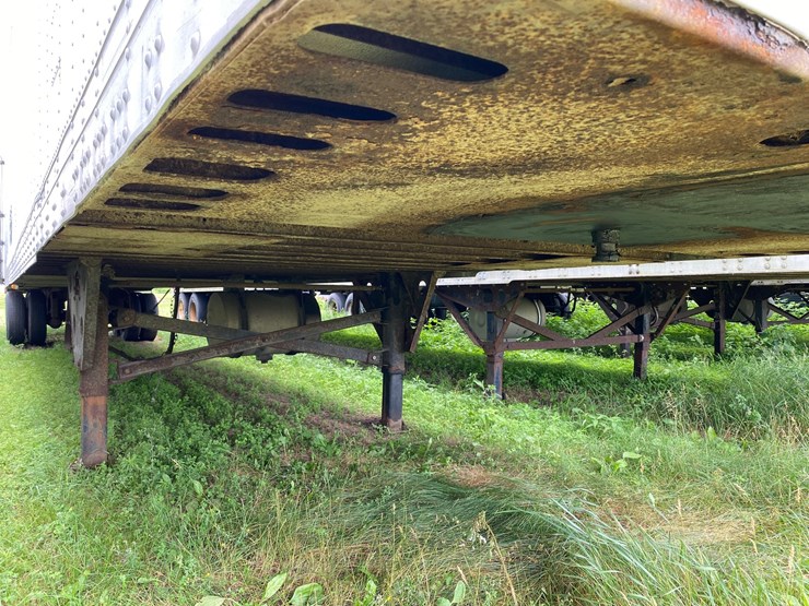 2005-utility-3000r-reefer-image-32