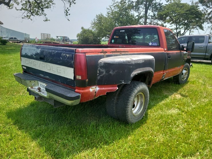 1989-chevy-3500-2-wheel-drive-single-cab-dually-truck-image-5