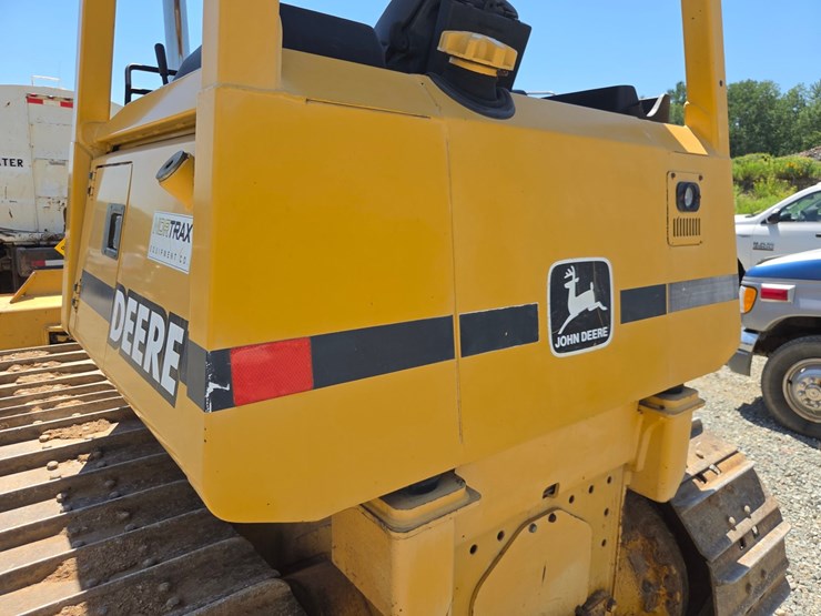 deere-650h-lt-image-27