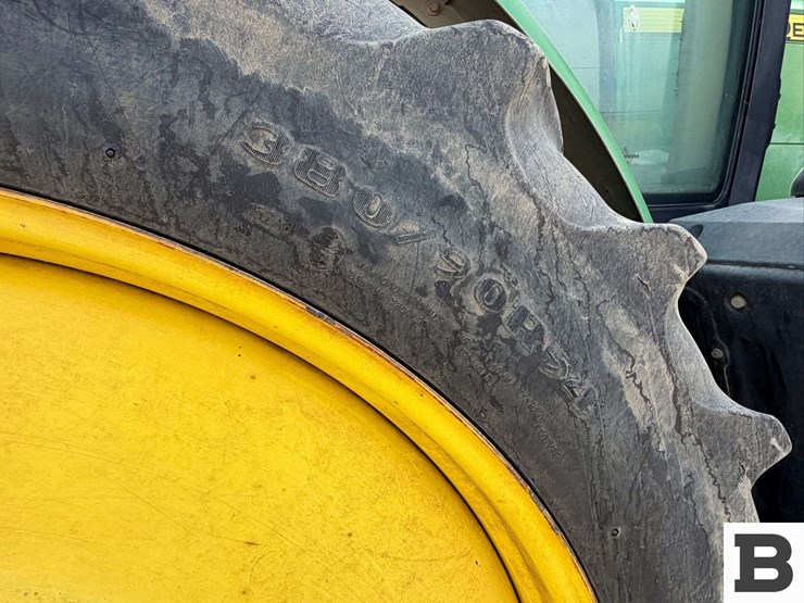 2014-john-deere-8345r-image-30