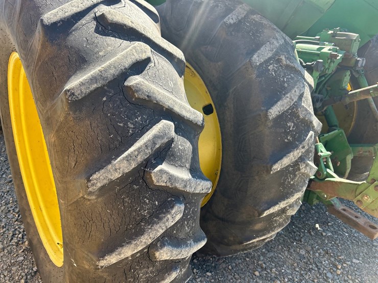 john-deere-8450-image-77