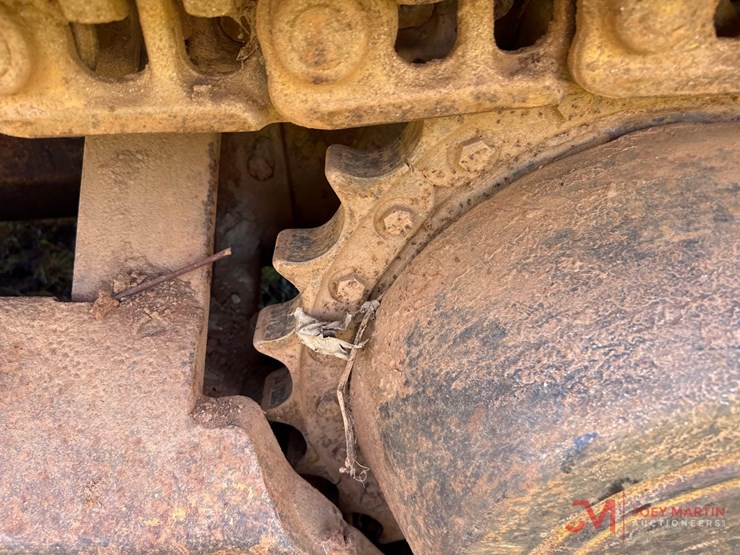 caterpillar-931b-image-12