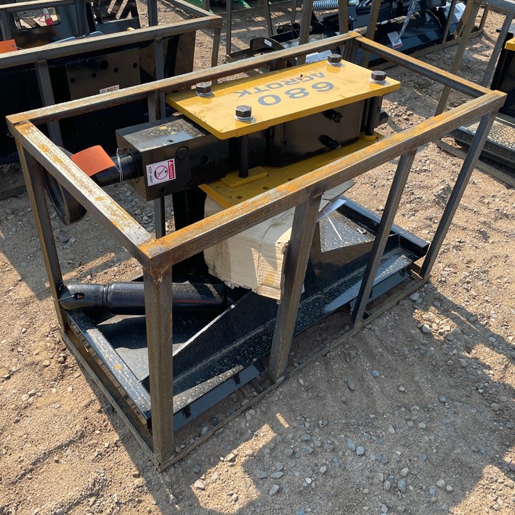 #18340 • Unused 2026 AGT Skid Steer Breaker Attachment (Princeton, MN)