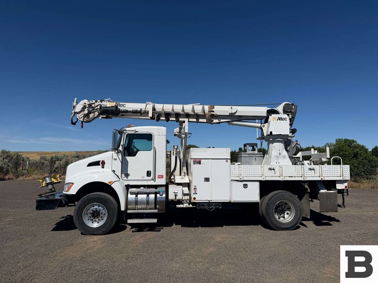 2017-kenworth-t370-image-2