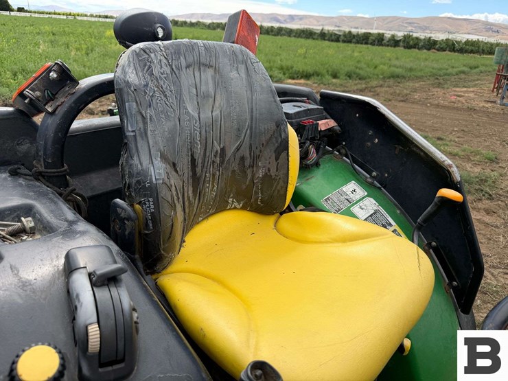 2009-john-deere-5101en-image-29