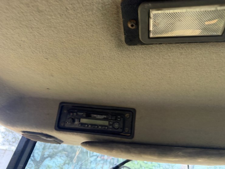 2006-caterpillar-420d-image-87